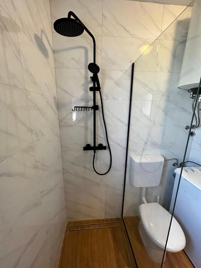 Elentoni Apartman Fažana Kültér fotó